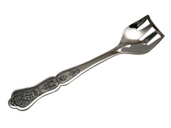Серебряная вилка для шпрот с вензелем и фигурной ручкой «Черневой»